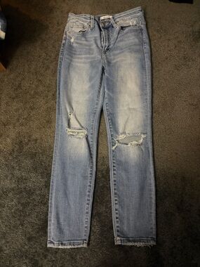 Zenana Outfitters Washed Blue Distressed Straight Leg Jeans